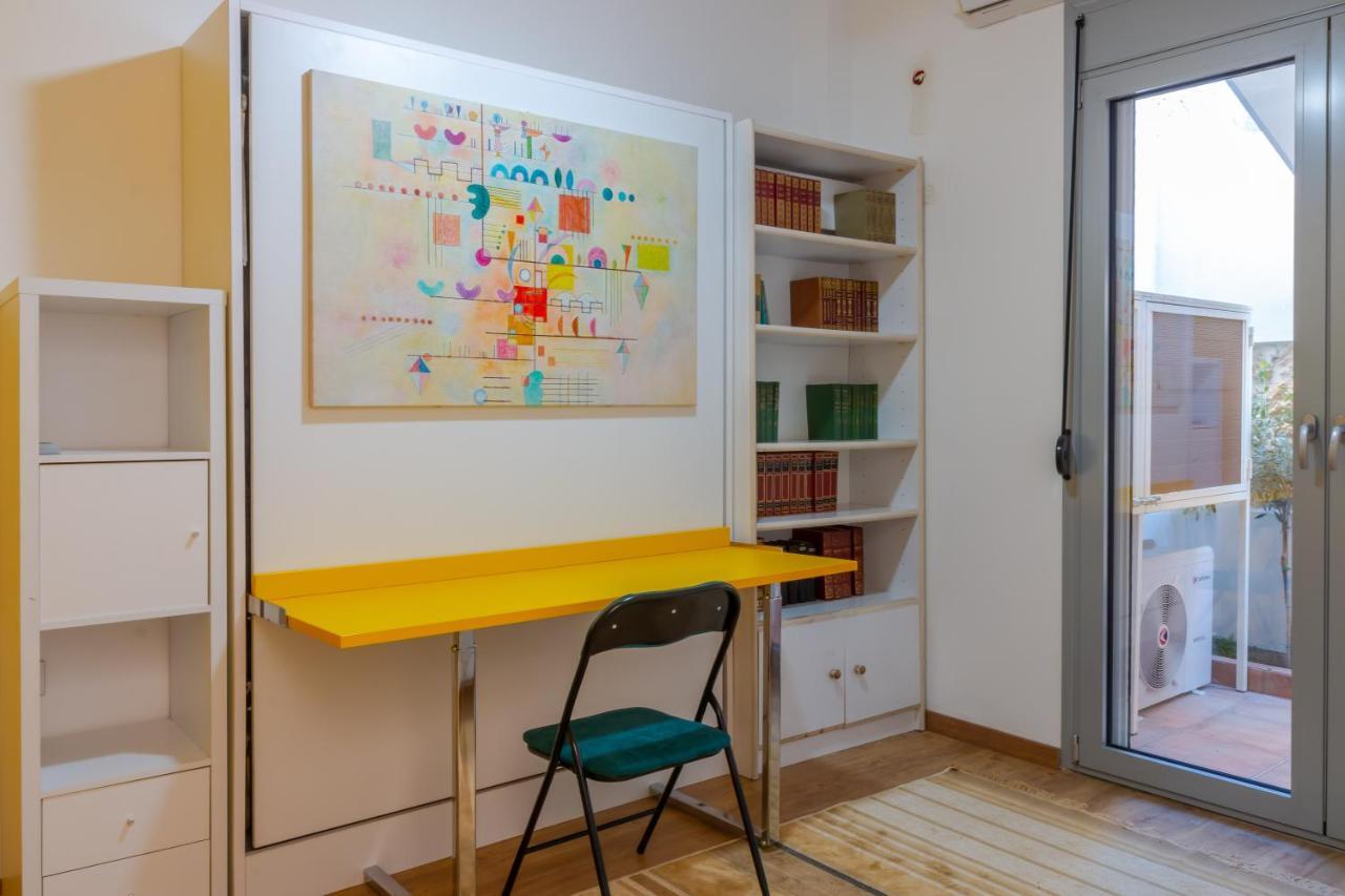 Academia By The Park Apartment