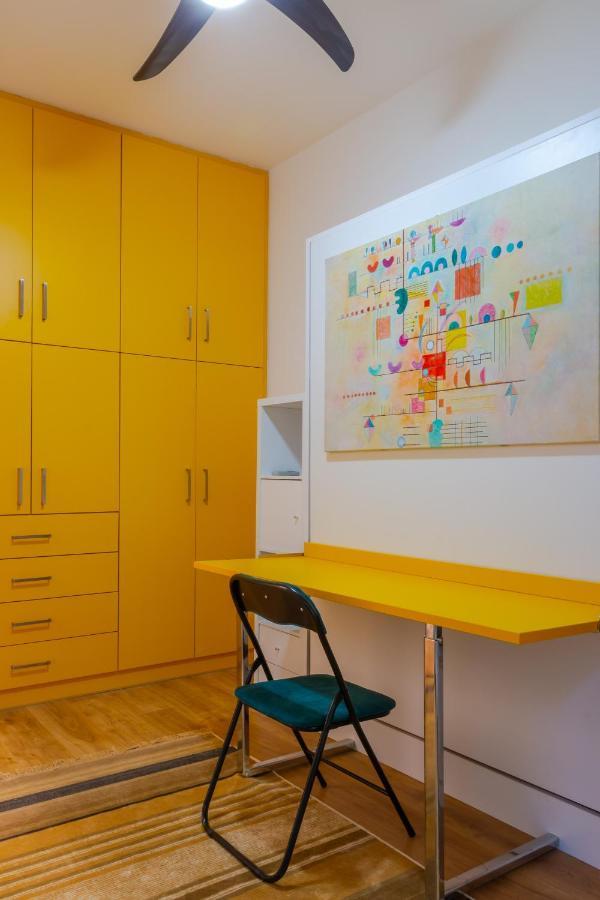 Apartment Academia By The Park *