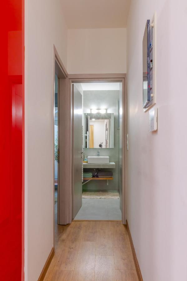 Apartment Academia By The Park