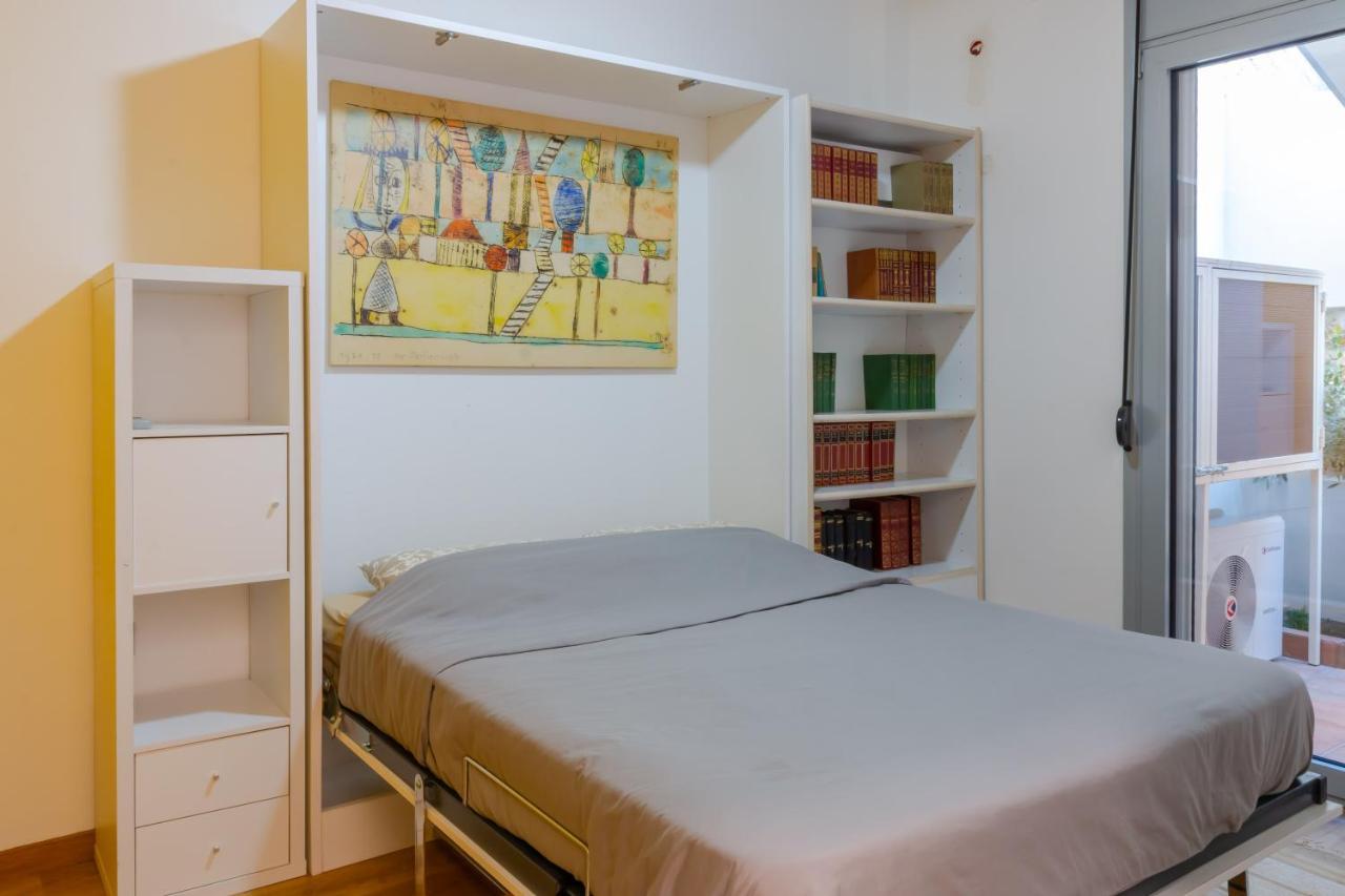 Academia By The Park Apartament Atena