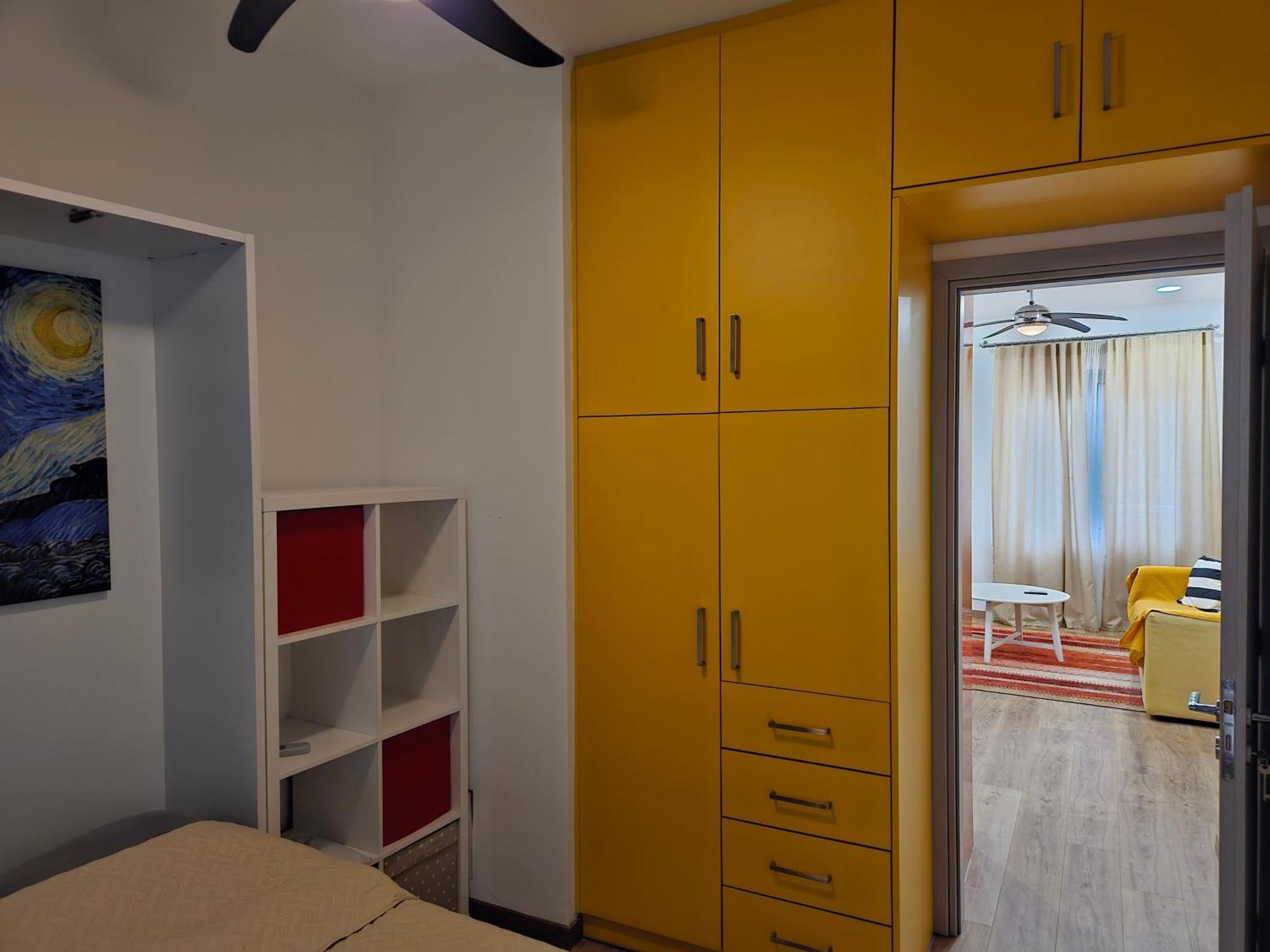 Academia By The Park Apartment Athen
